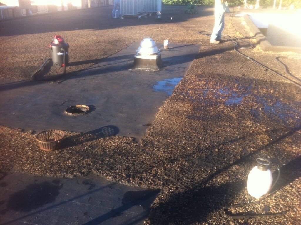 gravel roof spudding